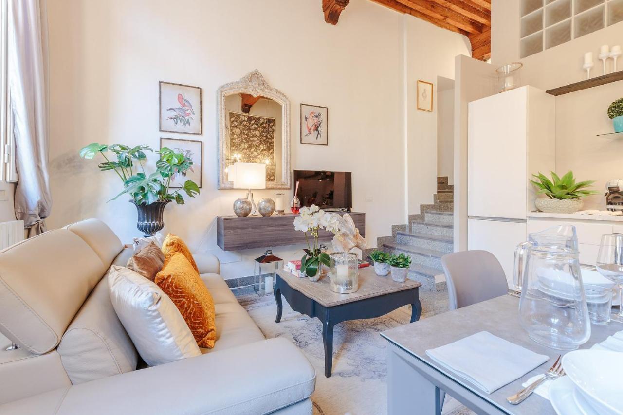 Ferienwohnung Casa Arias Lucca Exterior foto